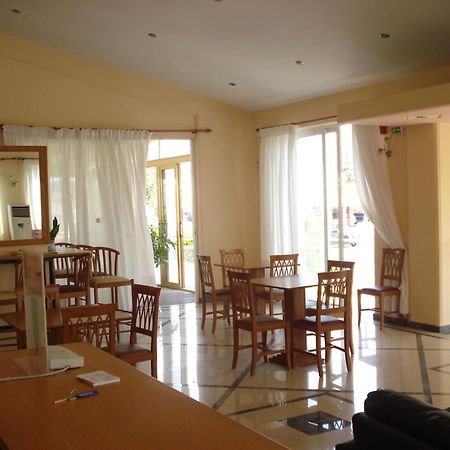 Cybele Guest Accommodation Атина Екстериор снимка