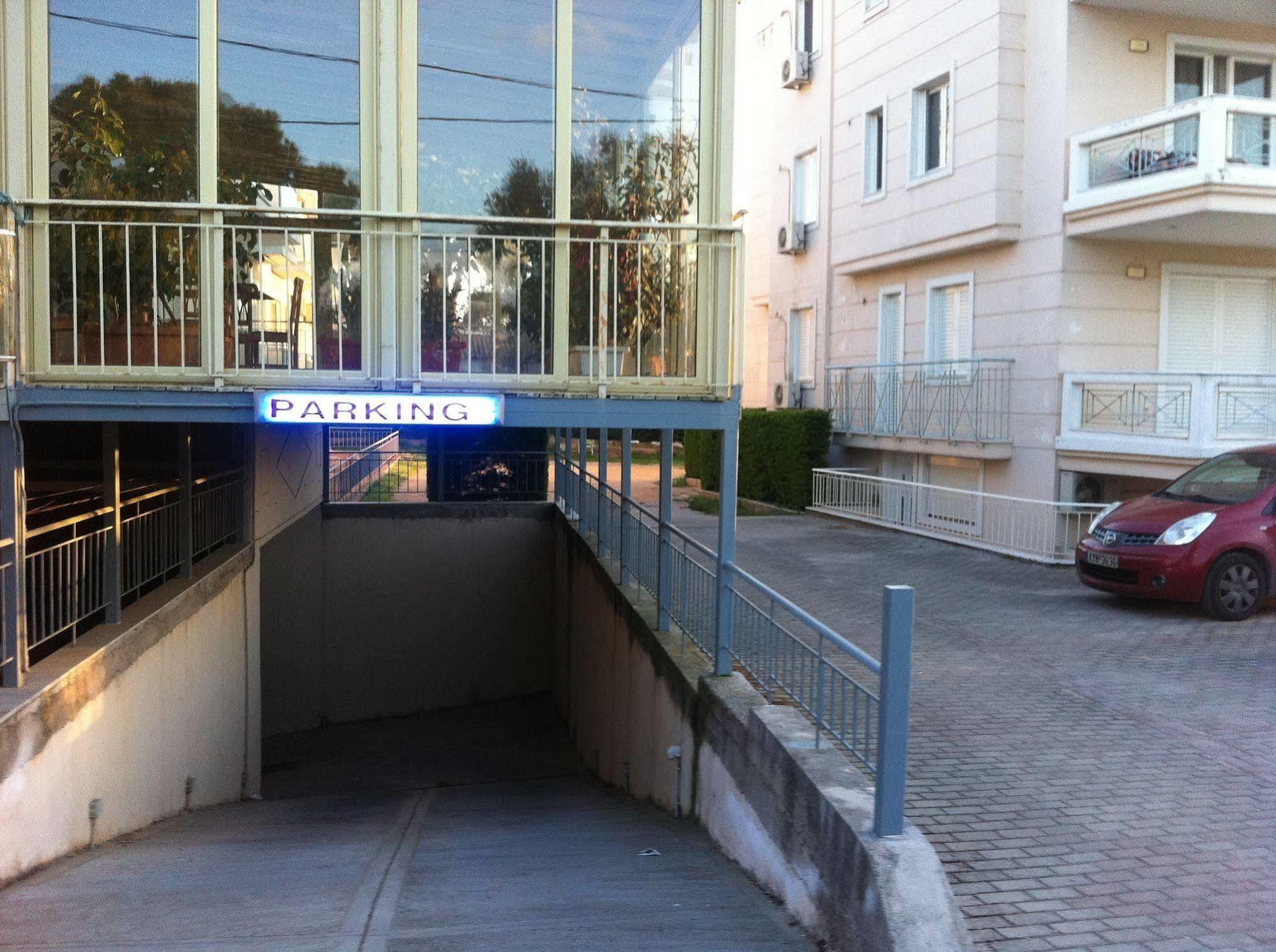 Cybele Guest Accommodation Атина Екстериор снимка