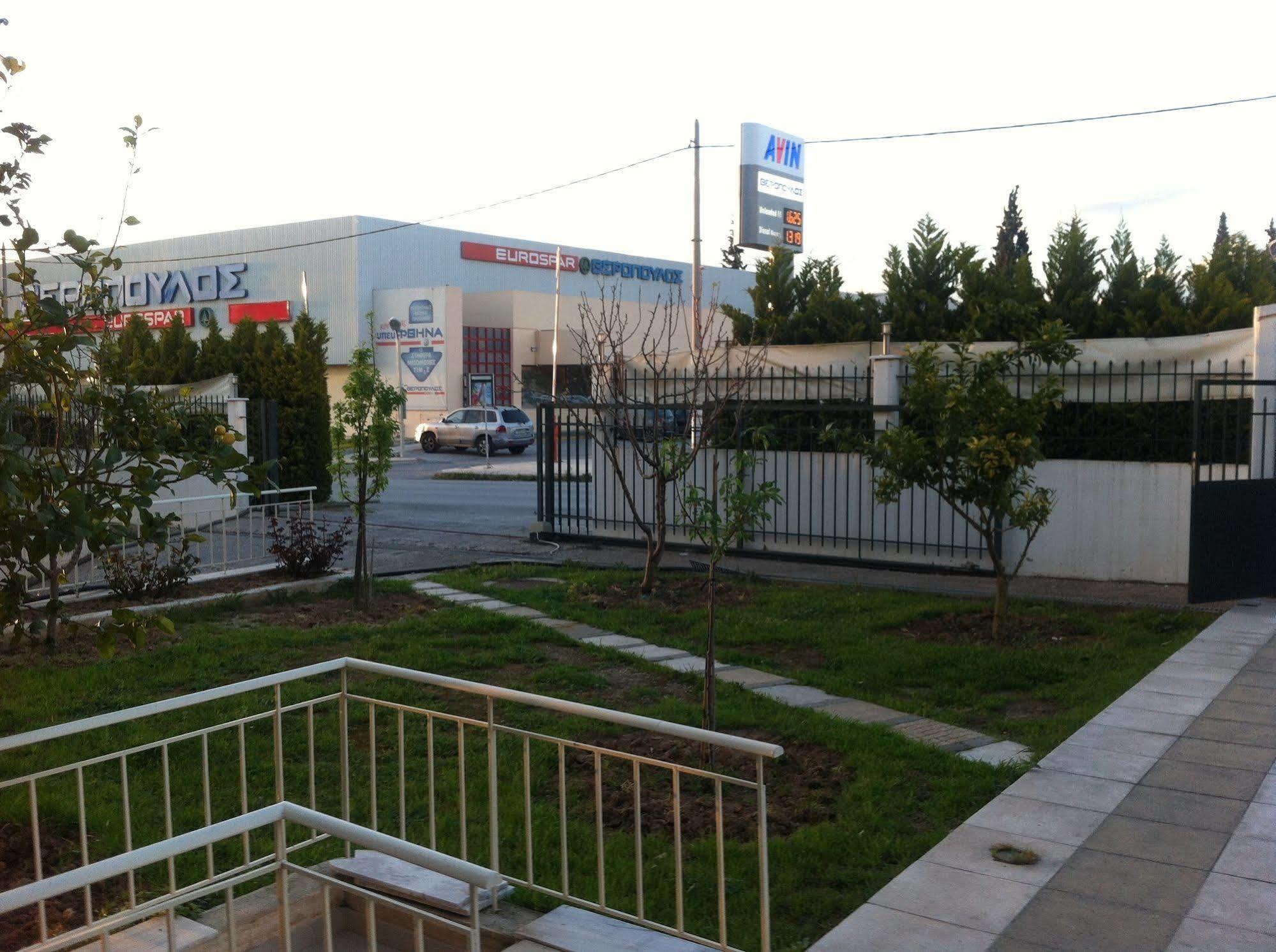 Cybele Guest Accommodation Атина Екстериор снимка